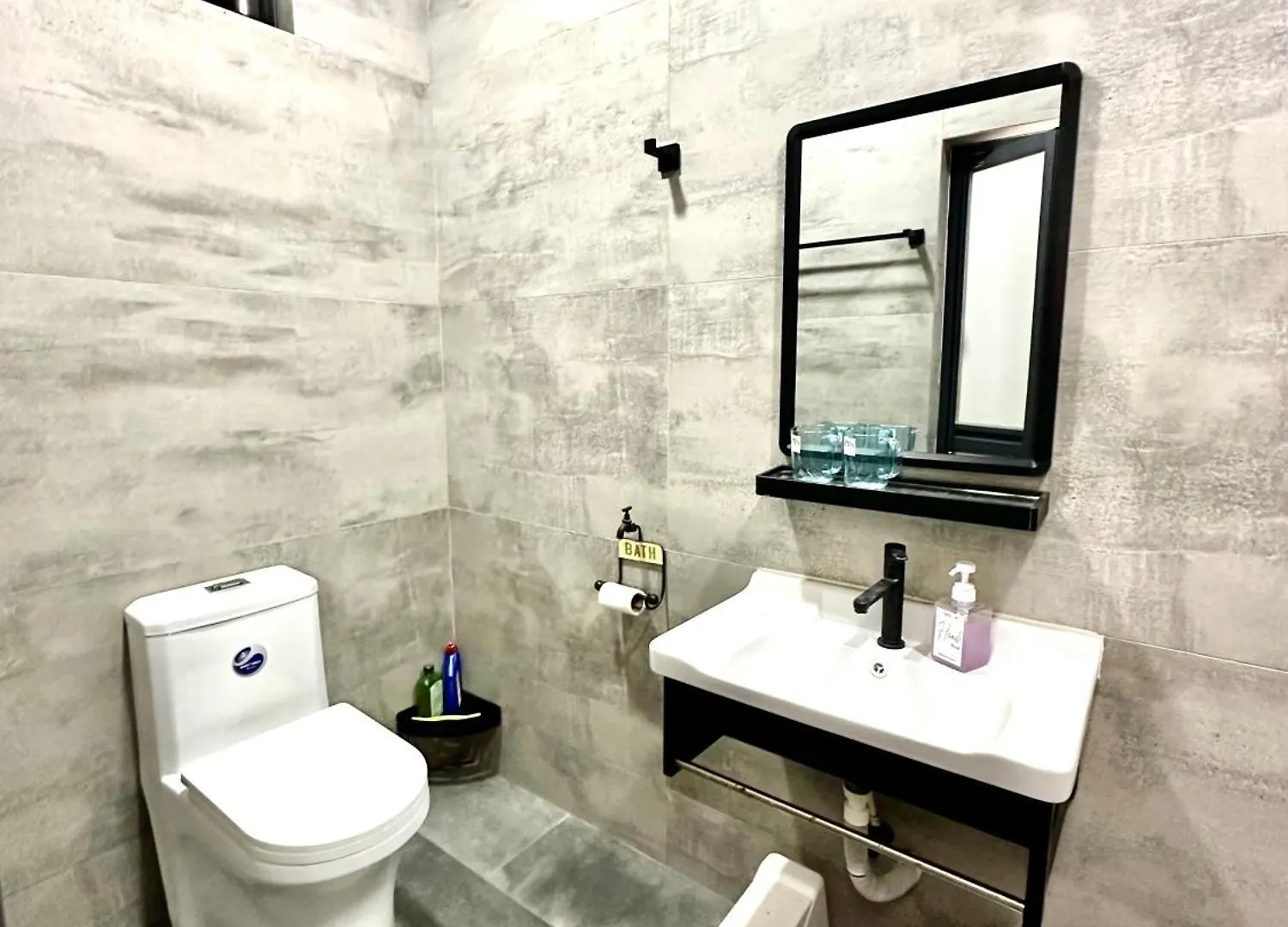 Stylish Villa Alma Simpang Ampat